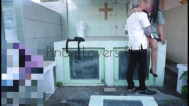 JAV Enchantress Si Mam Kinantot sa Sementeryo: Risky Sex in the Cemetery