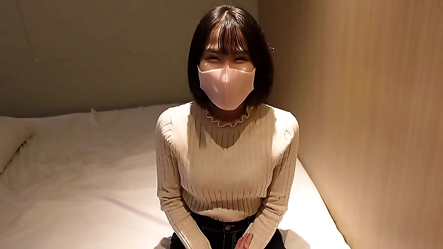 JAV Idol with Ultra-Sensitive Face and Low Height Seduces You with Flirtatious Fucks!