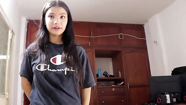 Mouthwatering Fiesta! Spanish Neighbor Gets Balled Deep by Huge Cock - Real Amateur Creampie Oral Play