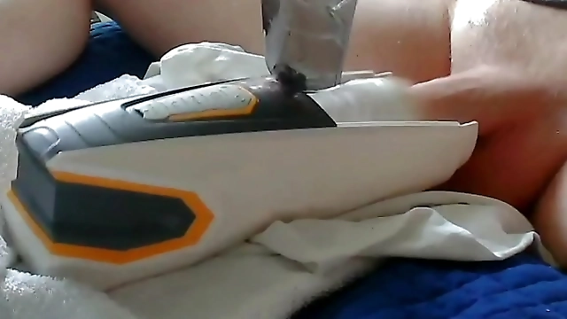 Please My Pussy with the Luscious Japanese Suck Toy: A JAV Experience