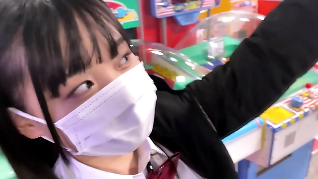 The Perfect Amateur Nakadashi: Private Film of a Luscious Japanese Enchantress With a Big Cock