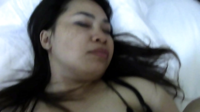 JAV Creampie Thai Slut Gets Nailed in UAE - Unleash Your Wild Desires!