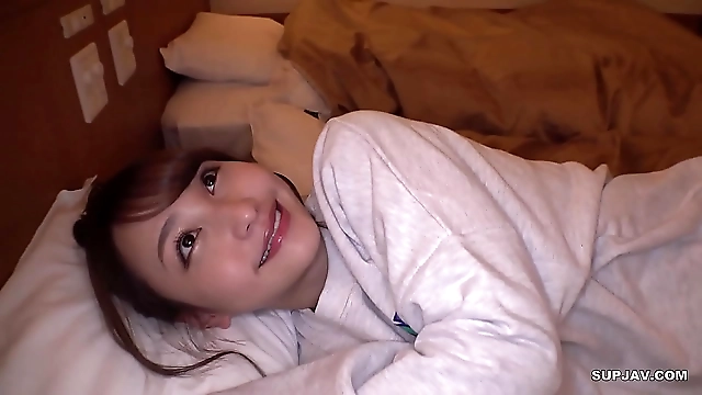 Niigatas Sensual Slender Beauties Take You on a Mind-Blowing Overnight Trip with Hot Spring BJ