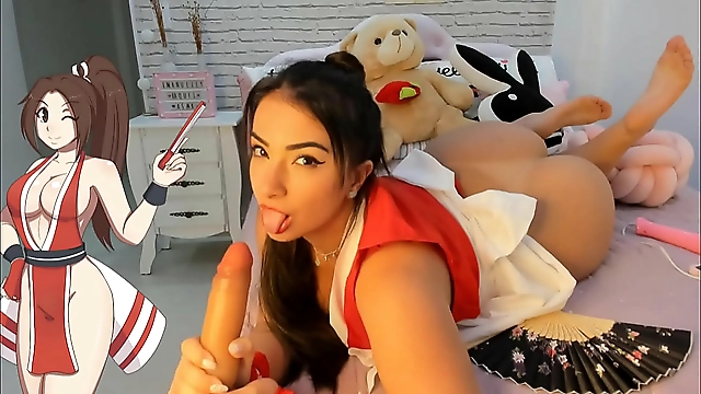 JAV Icon Mai Shiranuis Explosive Orgasm Playing with Hitachi Vibrator